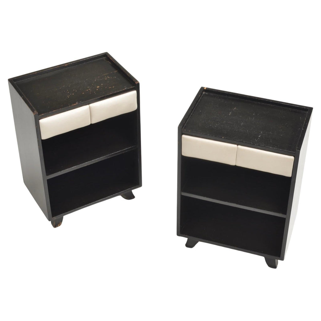 Pair of Gilbert Rohde nightstands for Herman Miller