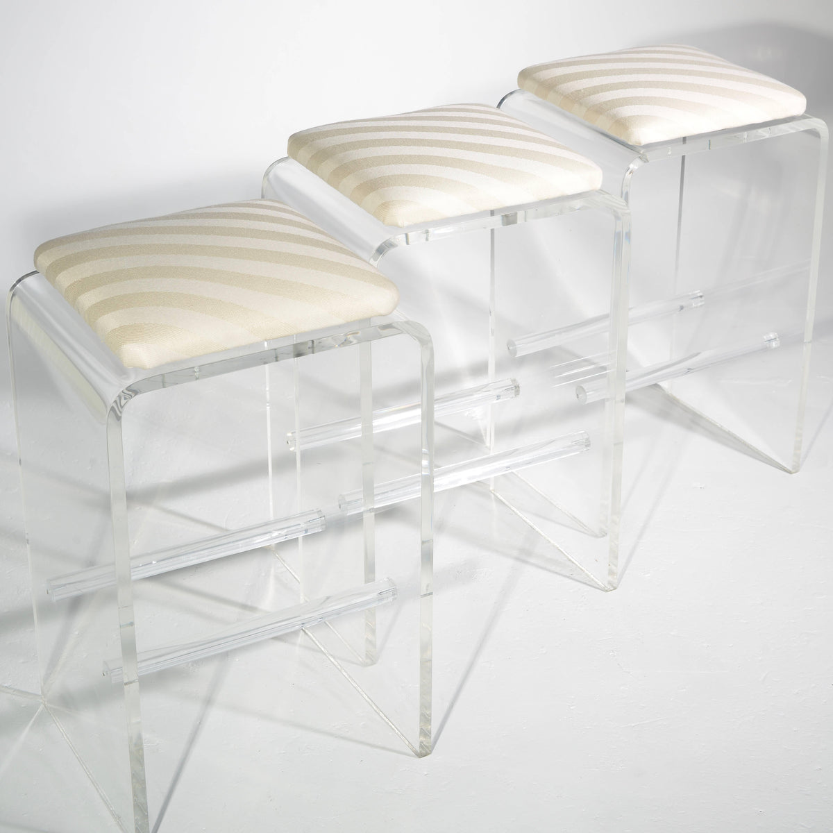 Lucite swivel bar stool in the style of Charles Hollis Jones detail 3