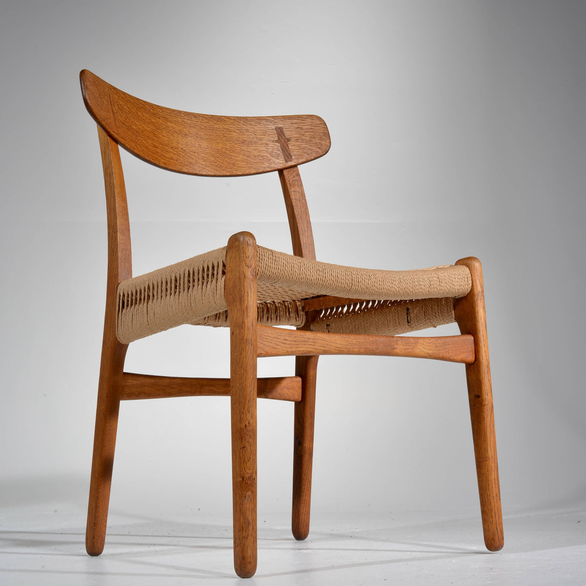 Hans Wegner CH23 oak and cord dining chair detail 3