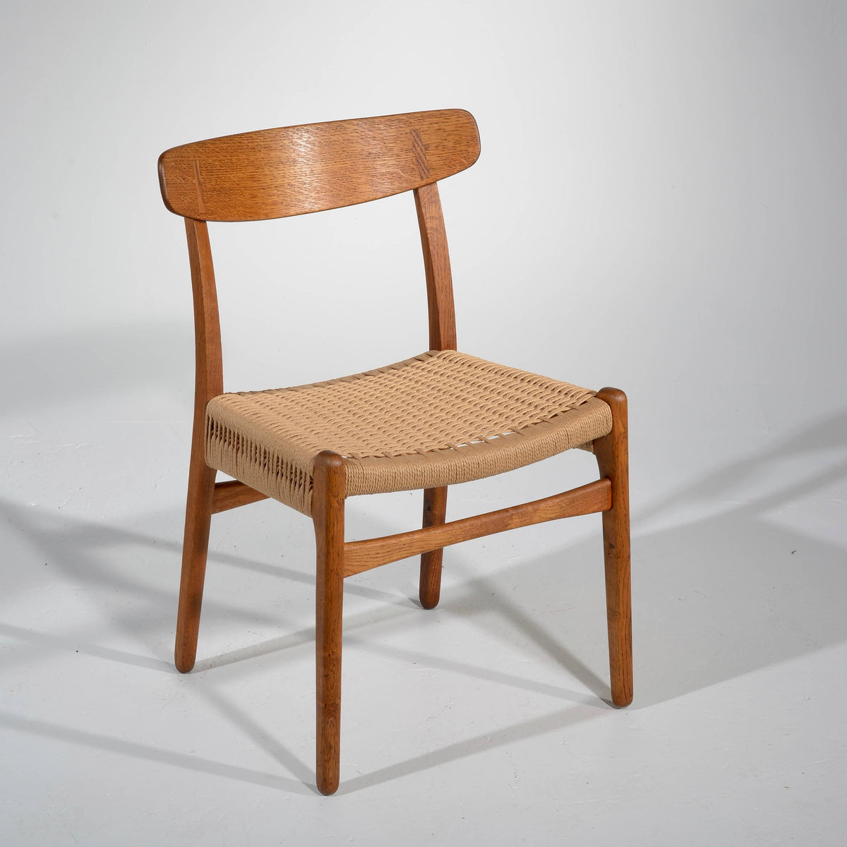 Hans Wegner CH23 oak and cord dining chair detail 4