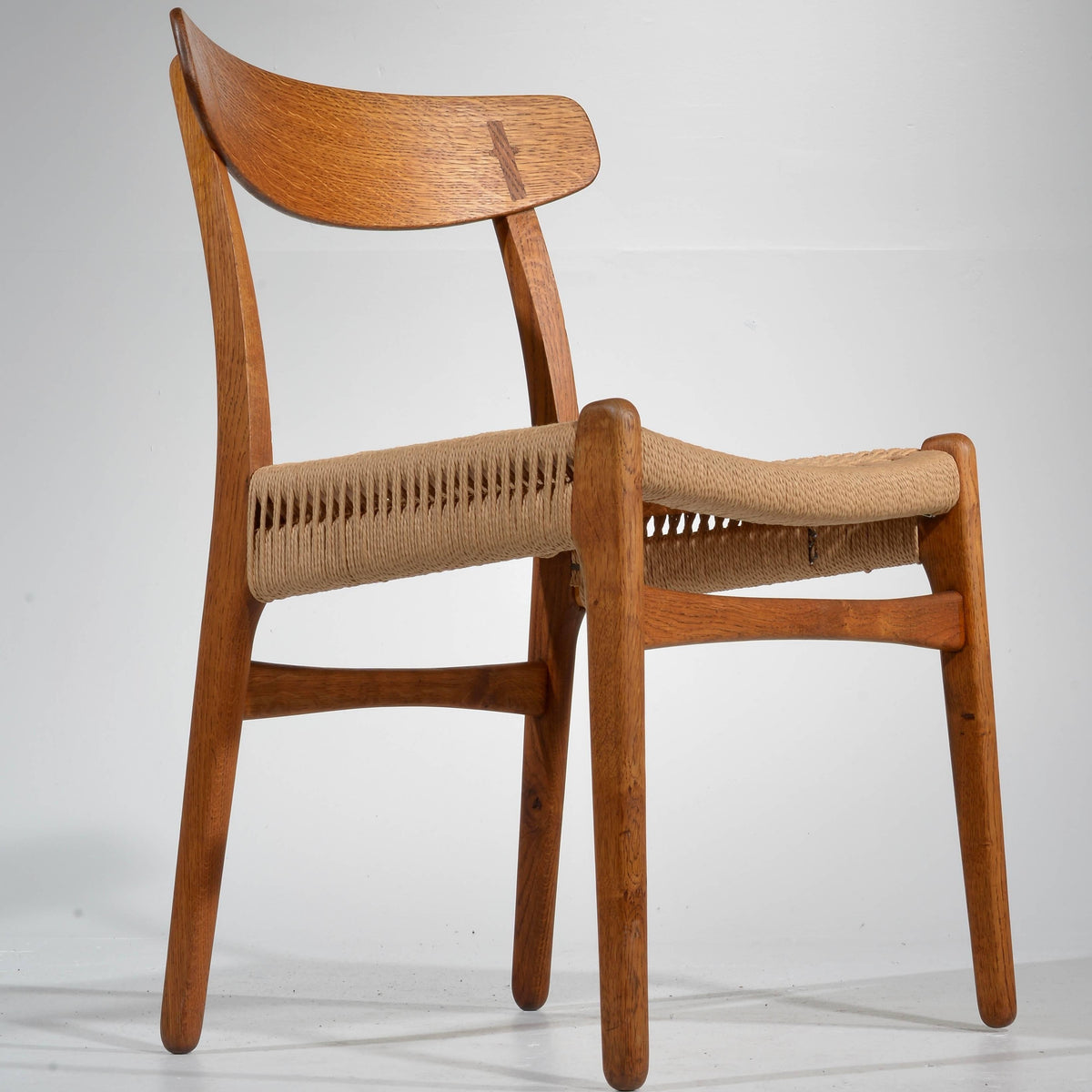 Hans Wegner CH23 oak and cord dining chair detail 2