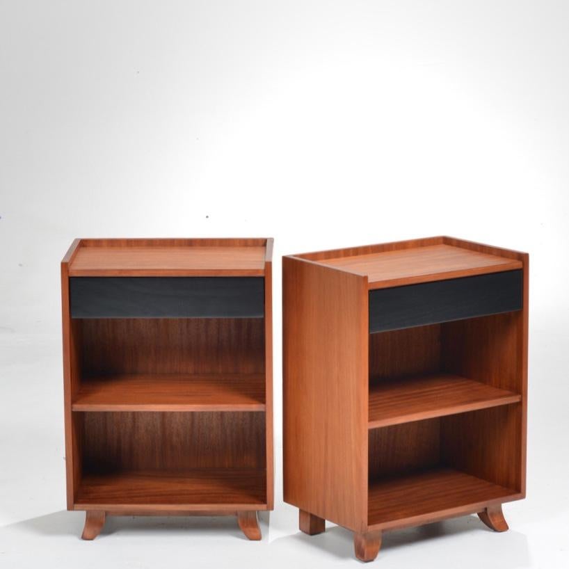 Gilbert Rohde Herman Miller walnut nightstand detail 5