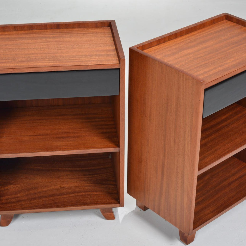 Gilbert Rohde Herman Miller walnut nightstand detail 7