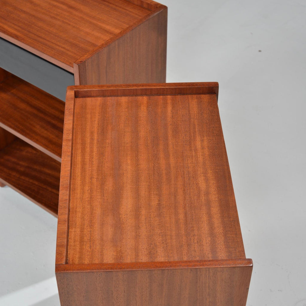 Gilbert Rohde Herman Miller walnut nightstand detail 13