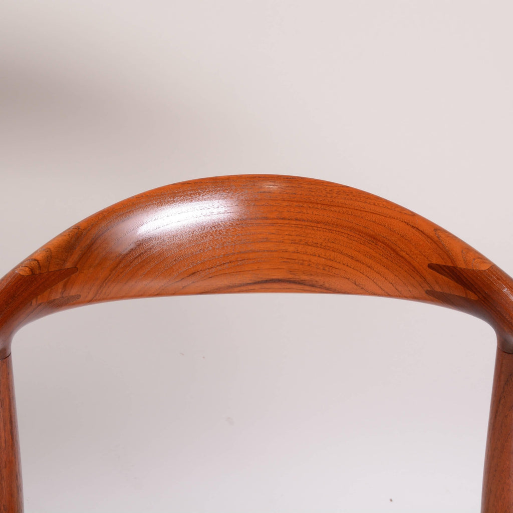 Hans Wegner JH-503 teak and leather chair detail 18