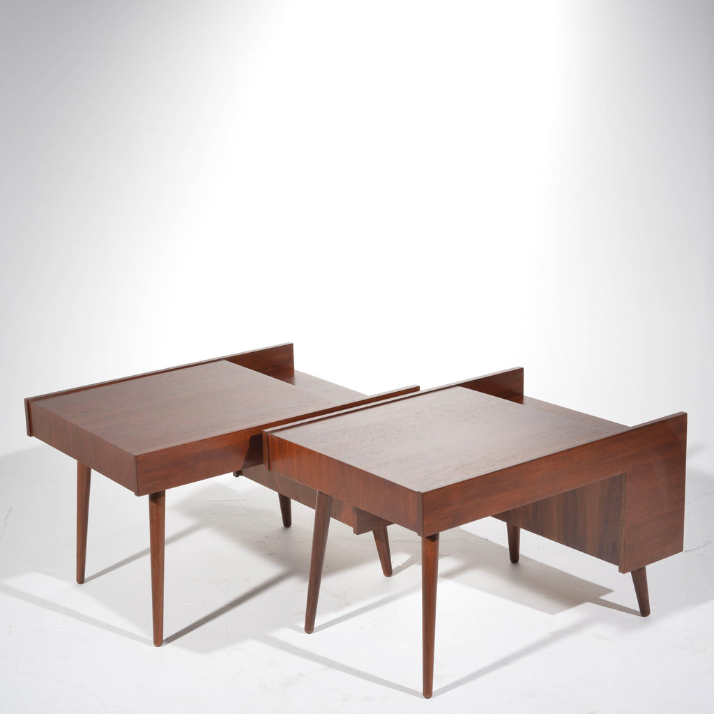 Milo Baughman Glenn of California end table detail 2