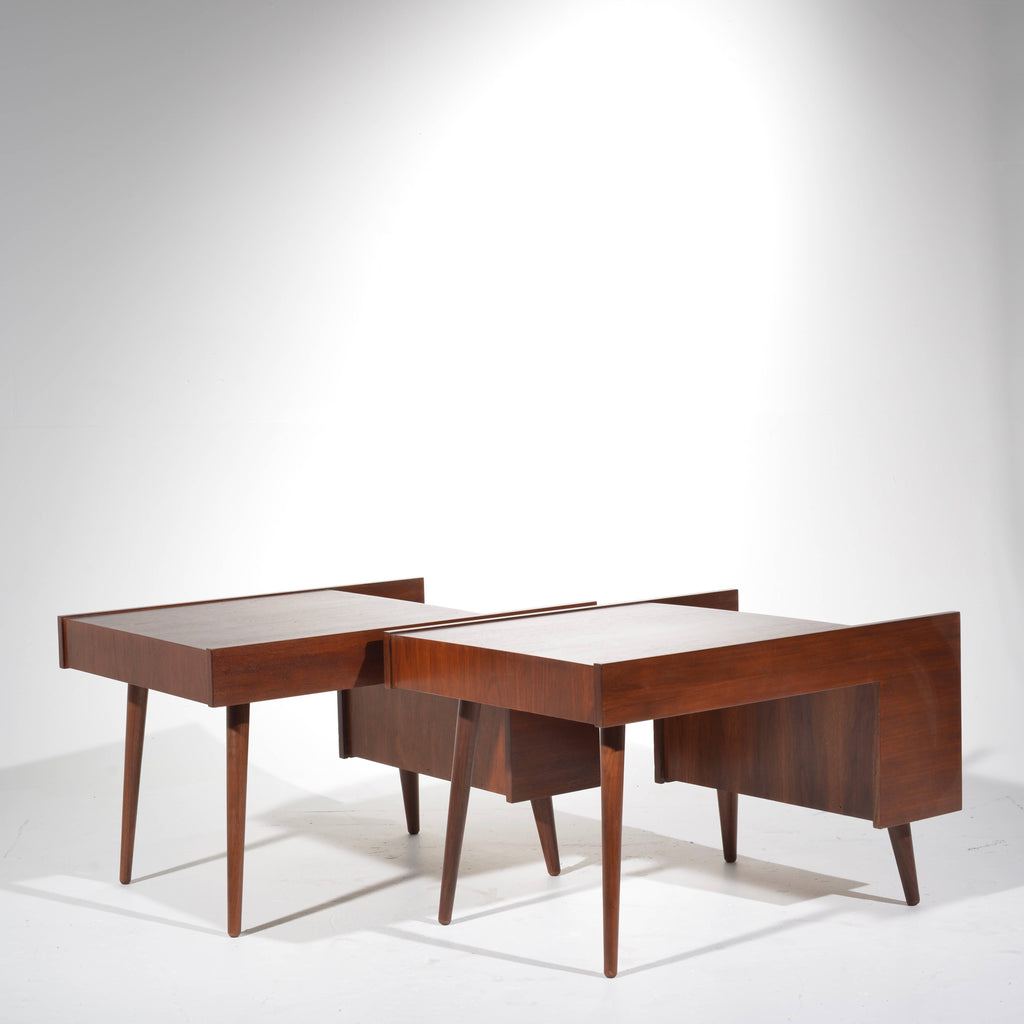 Milo Baughman Glenn of California end table detail 5