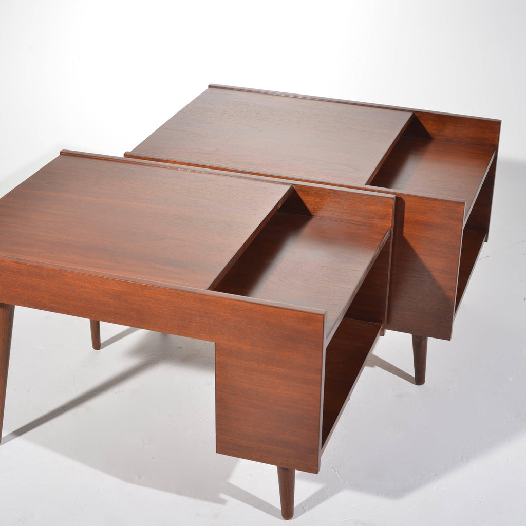 Milo Baughman Glenn of California end table detail 15