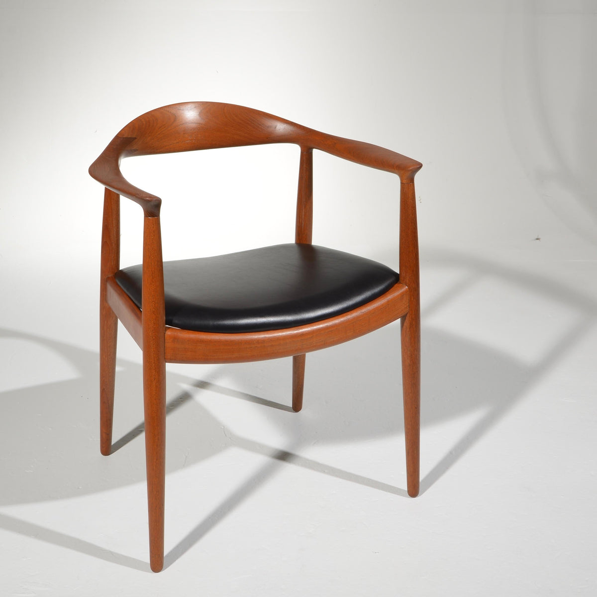 Hans Wegner JH-503 teak and leather chair detail 2