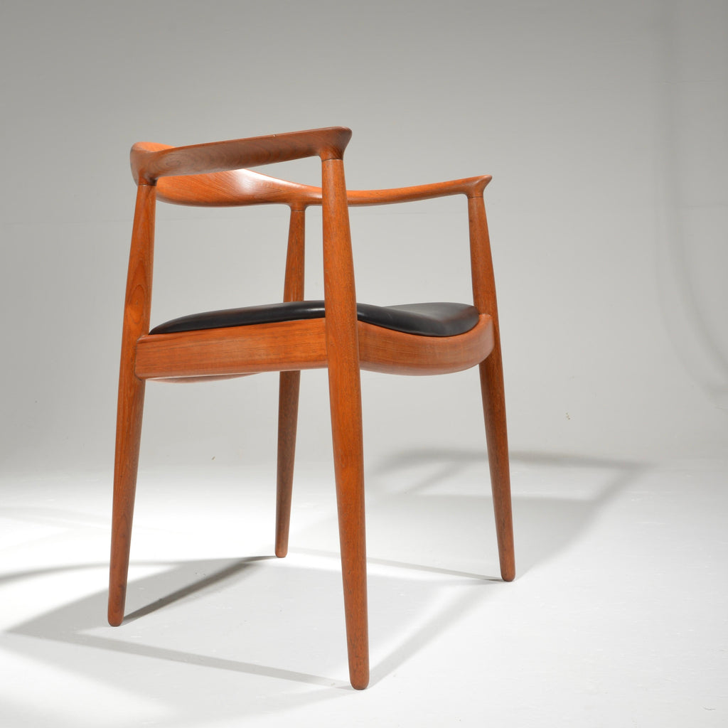 Hans Wegner JH-503 teak and leather chair detail 9