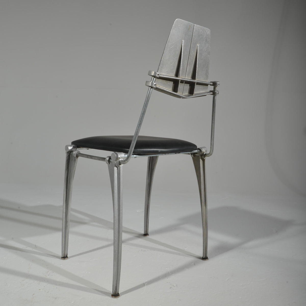 Robert Josten cast aluminum dining chair detail 5