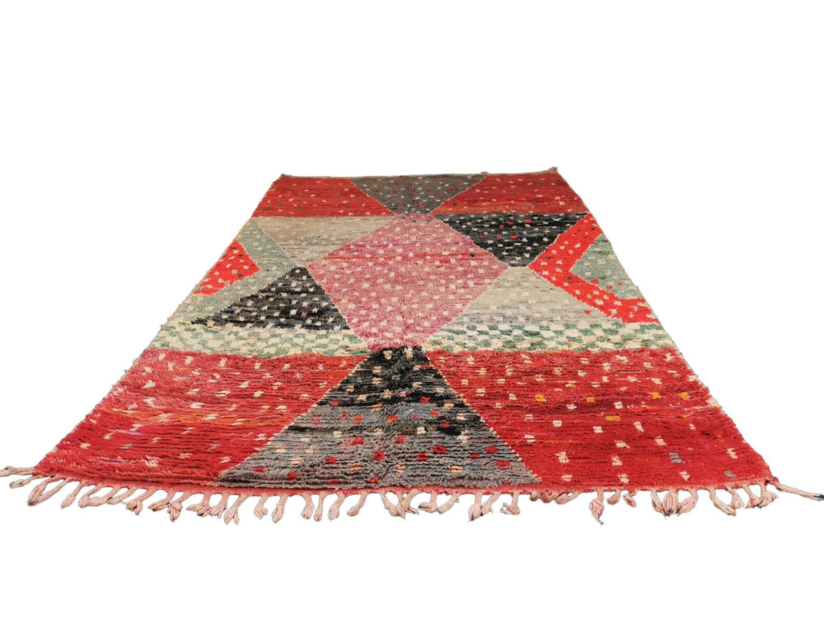 Vintage Moroccan Beniourain geometric dotted wool rug detail 5