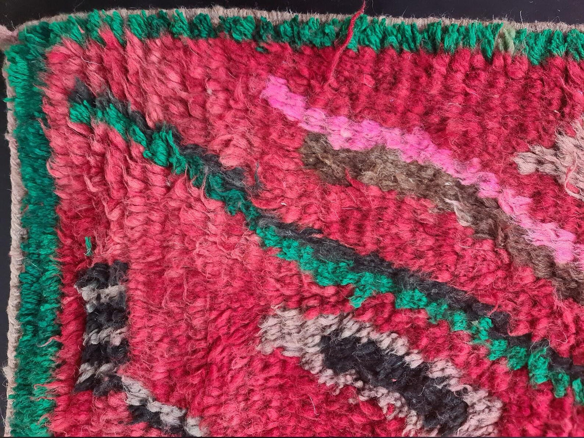 Moroccan Boujaad red multicolored abstract wool rug detail 4