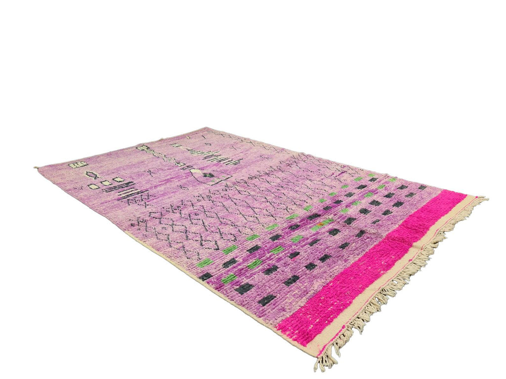 Moroccan Boujaad red purple and black geometric wool rug detail 3