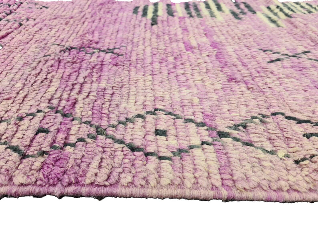 Moroccan Boujaad red purple and black geometric wool rug detail 11