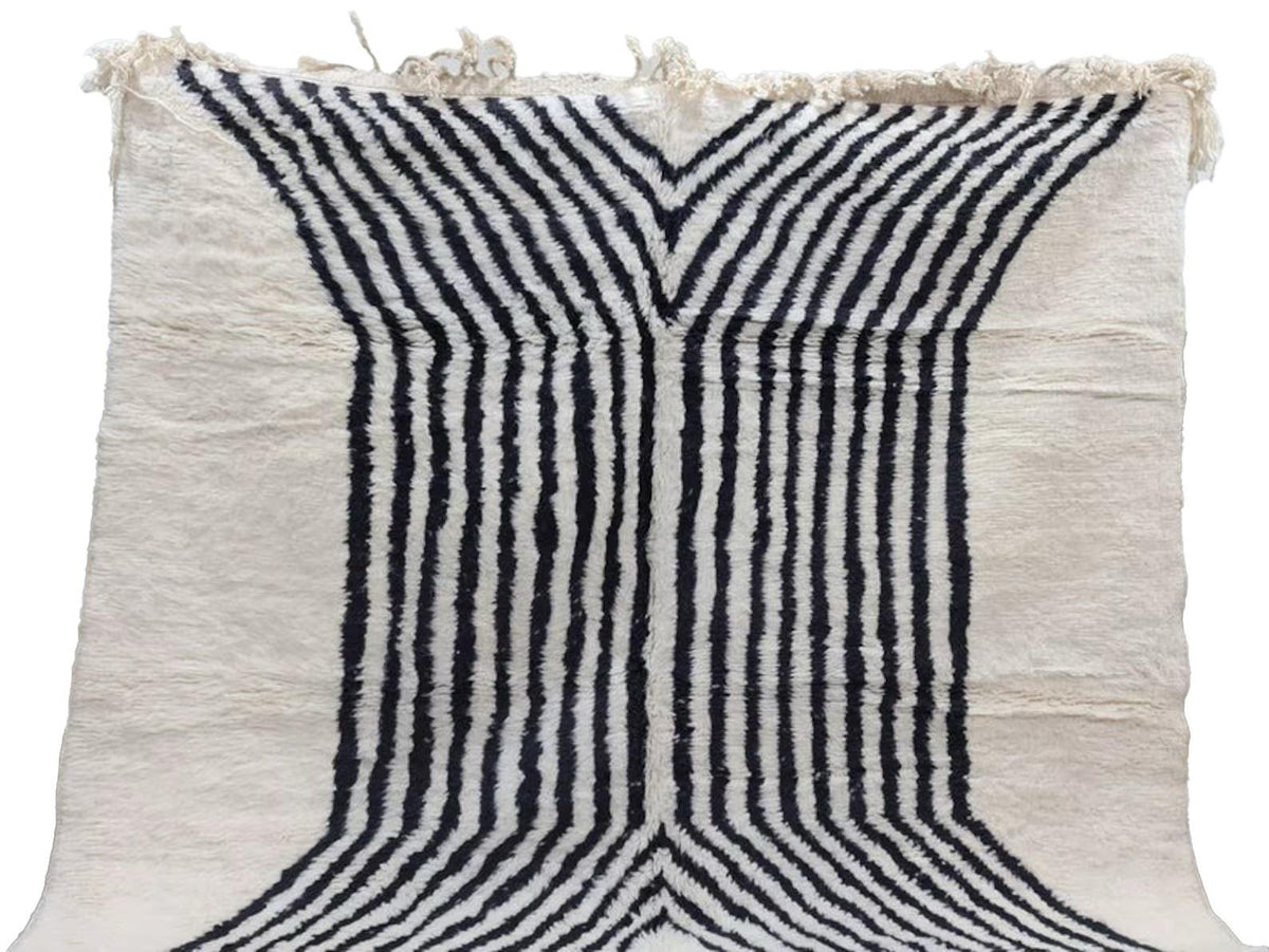 Moroccan Boujaad white and black striped wool rug detail 4