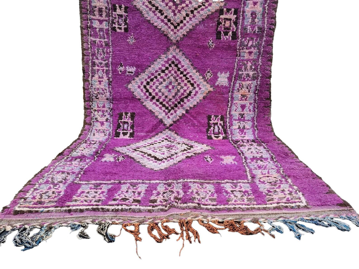 Moroccan Boujaad purple geometric wool rug detail 8