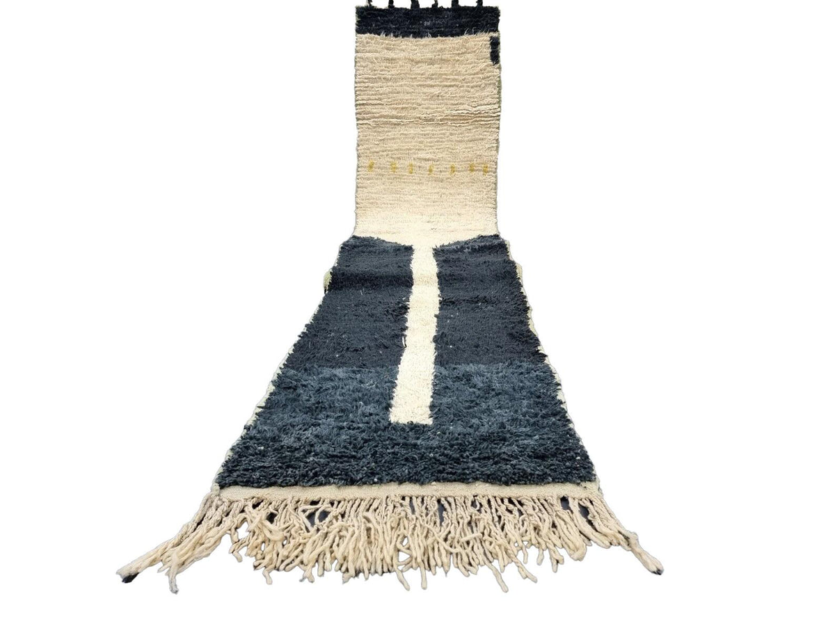 Moroccan Boujaad black and beige geometric wool runner detail 7