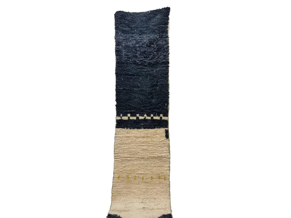 Moroccan Boujaad black and beige geometric wool runner detail 6