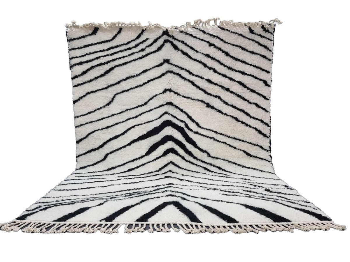 Moroccan Boujaad black and white striped wool rug detail 8