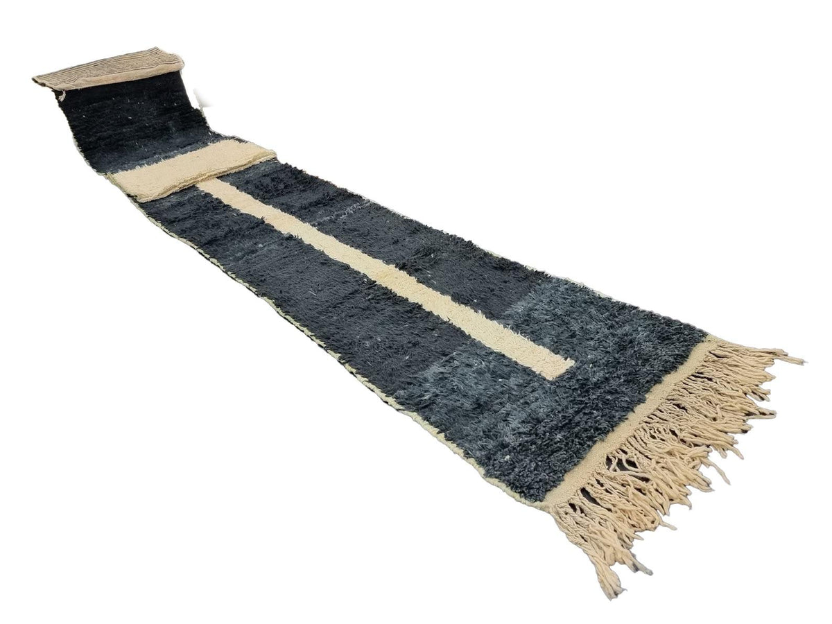 Moroccan Boujaad black and beige geometric wool runner detail 8