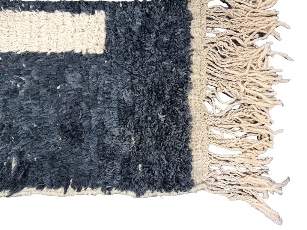 Moroccan Boujaad black and beige geometric wool runner detail 5