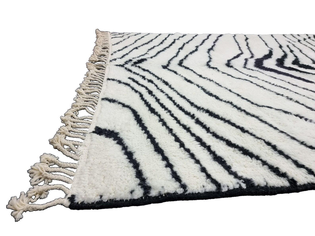 Moroccan Boujaad black and white striped wool rug detail 4