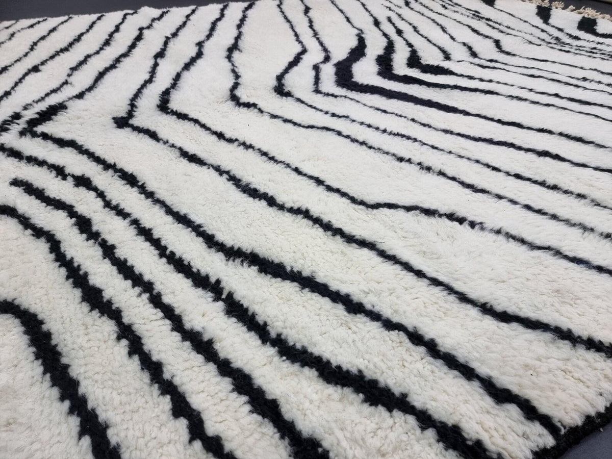 Moroccan Boujaad black and white striped wool rug detail 3