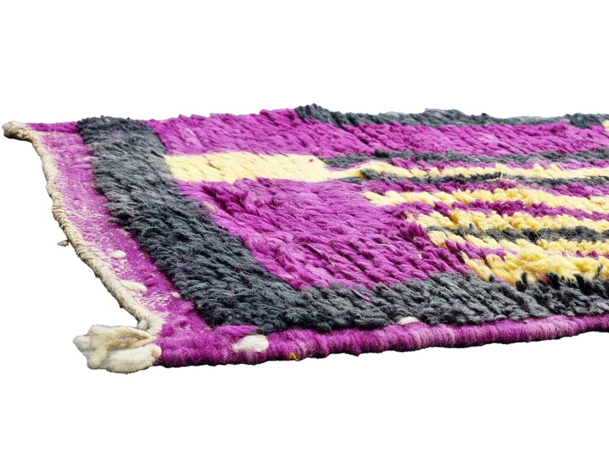 Moroccan Boujaad purple and black geometric wool rug detail 7