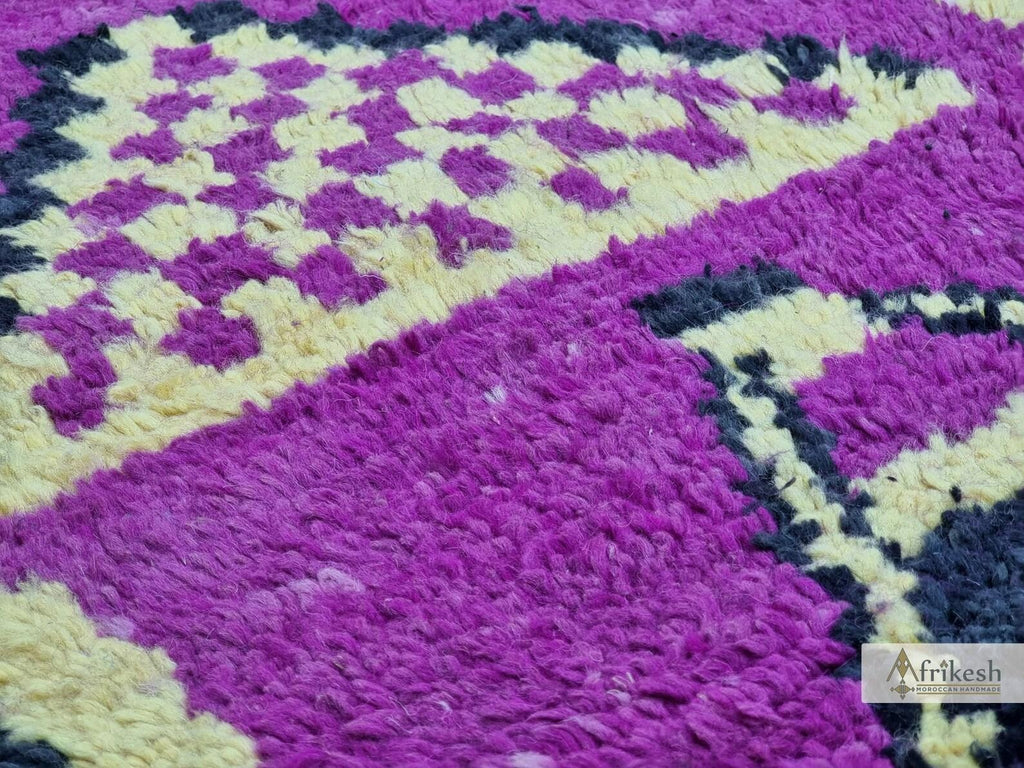 Moroccan Boujaad purple and black geometric wool rug detail 6