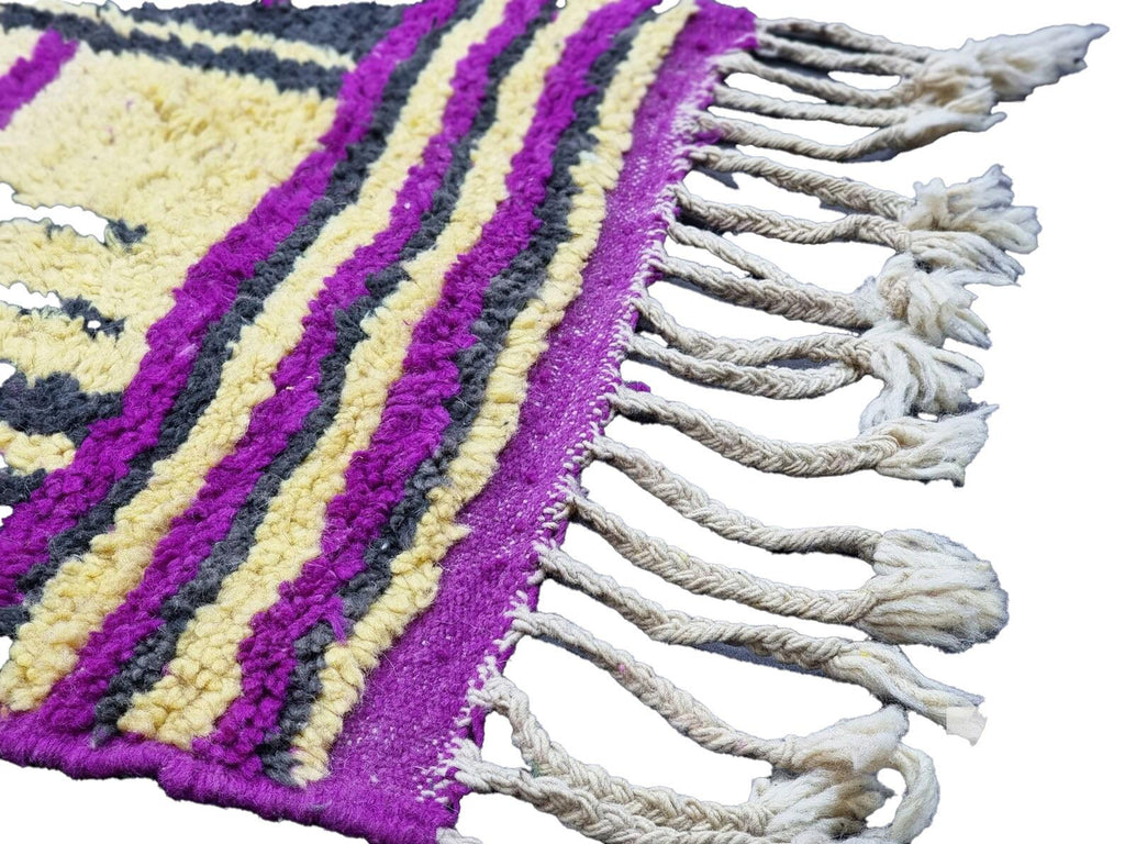 Moroccan Boujaad purple and black geometric wool rug detail 5