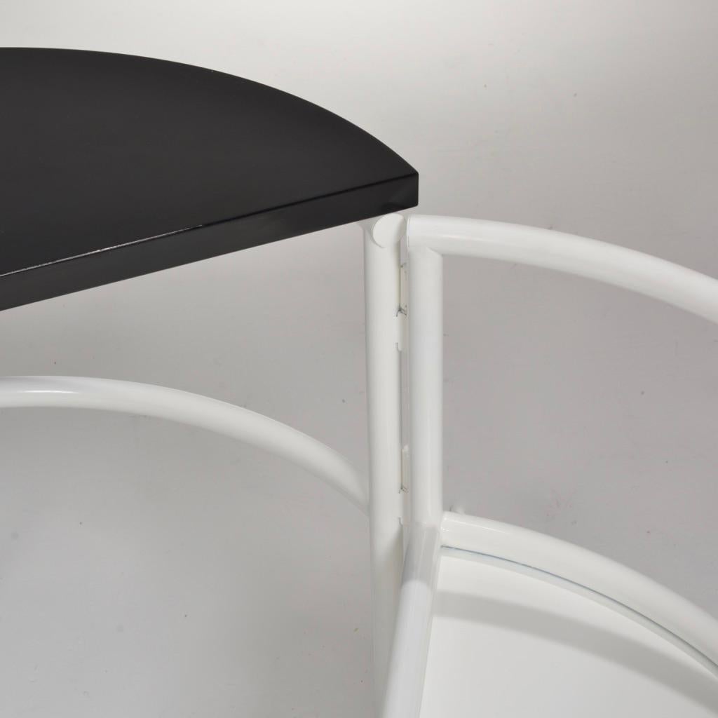 Italian Postmodern round rolling writing desk detail 7